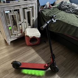 Segway E Scooter( Negotiable)