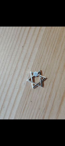 Gold Star of David With Accent Stone