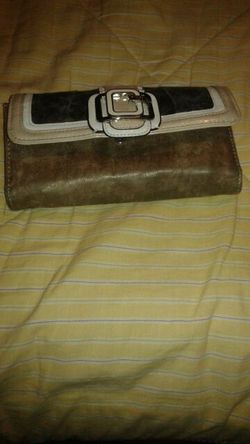 Guess wallet