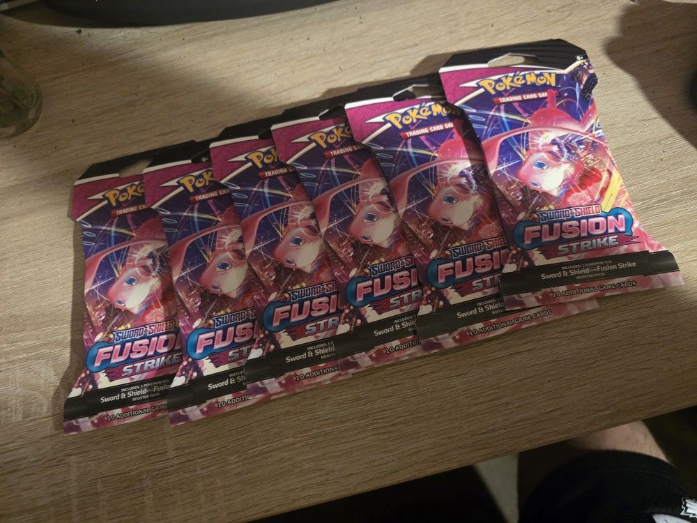 Sealed Fusion Strike Sleeved Booster Packs