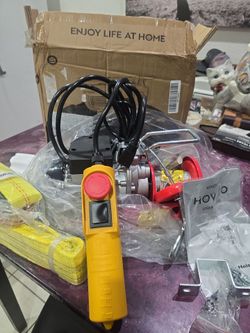 Electric Hoist Brand New to 440 lbs