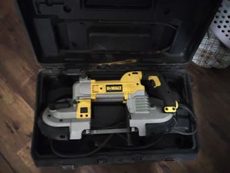 DeWALT Deep Cut Band Saw DWM120