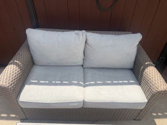 Outdoor love seat and table