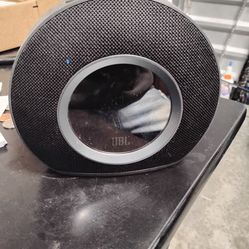 JBL Clock Radio / Bluetooth Speaker