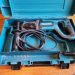 Makita Combination Hammer