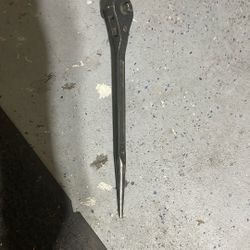 Spud Wrench