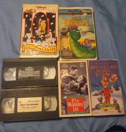 6- Children/Christmas Vhs Movies