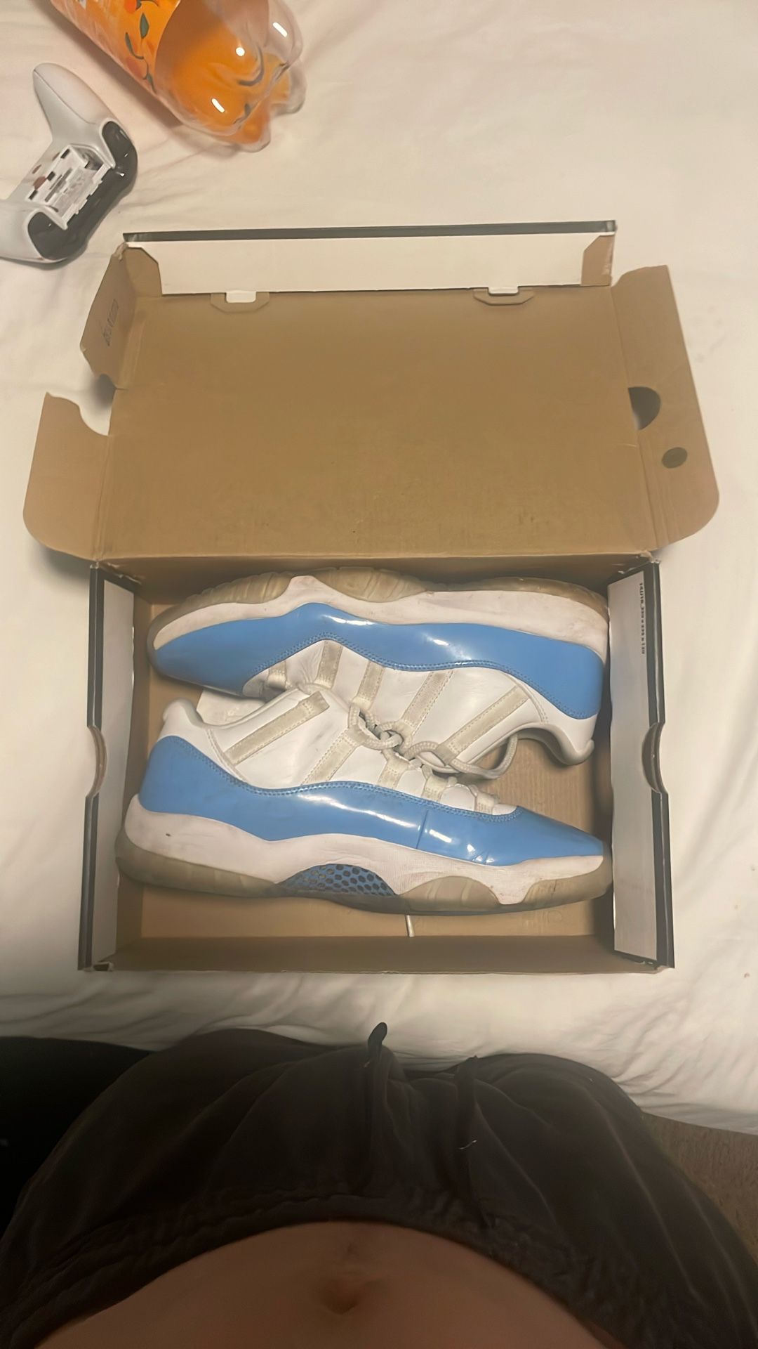 Air Jordan 11 Unc