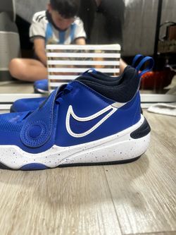 Nike Kids Team Hustle D11