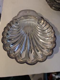 $7.50 each Silver platters  Wm Rogers & Son,  English Silver MFG,  Reed and Barton, Friedman Silver Co. Silver 