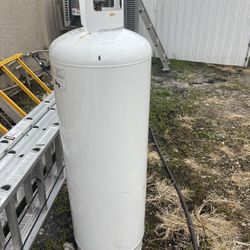 48" Refillable Propane Tank