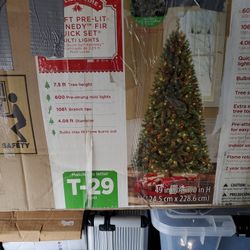 7.5 FT TREE
