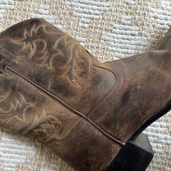 ARIAT boots 