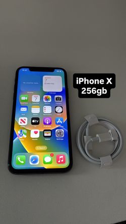 iPhone X 256gb. Like New And Unlocked!