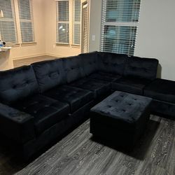 Sectional With Ottoman 