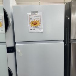 Refrigerator White 30” Inches New And 1 Year Warranty 