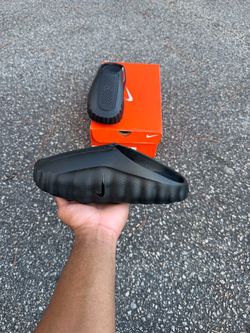 Triple Black Mind Slide Size 9