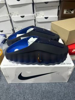 Royal blue Nike mind 001