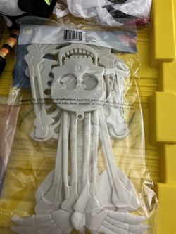 Halloween Plastic Skeleton, 3 ft