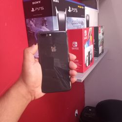 iPhone 8 Plus Black 64GB Unlocked 200$ Cash Only