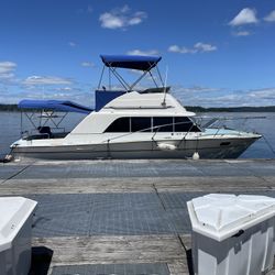 Silverton 31 Cabin Cruiser