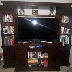 Used Like New TV Wall Unit