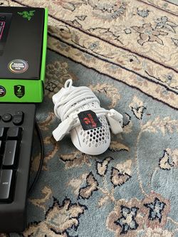 Brand New Can Buy Separately Razor Keyboard Redragon Mouse NO SCAMMERS