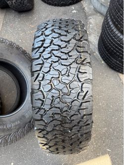 1 tire 37x12.50r17 Bf Goodrich 95% tread life for $250 mounted and balanced
