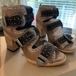 Freebird Size 11 Women Ankle Shoe