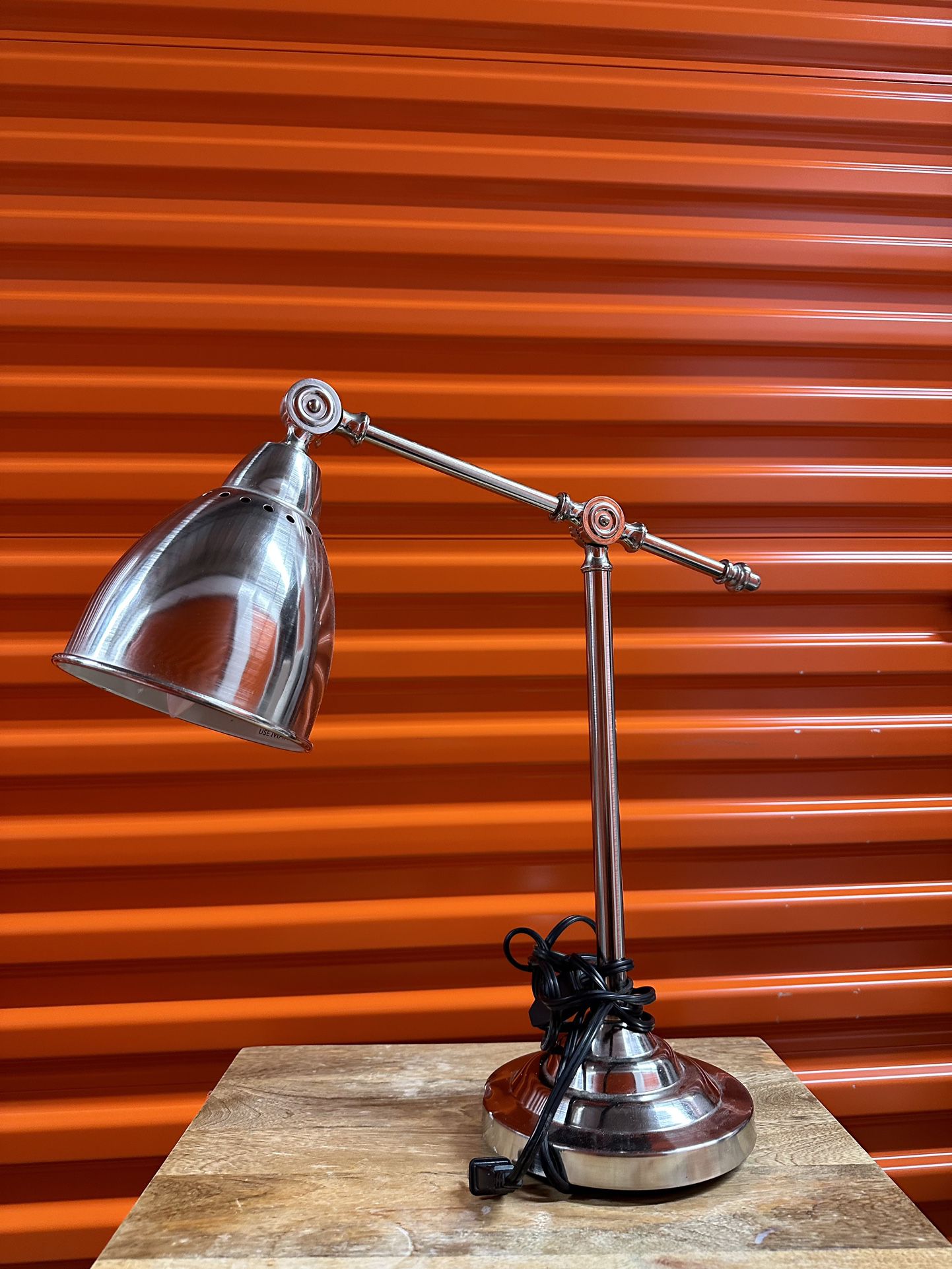 Desk/Side Table Lamp