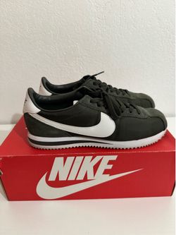 Nike Cortez size 8