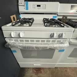 Crosley Gas Stove In White 