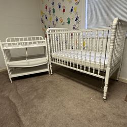 Baby Crib and Changing Station 