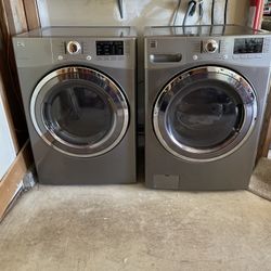 Kenmore Front-Loading Washer / Dryer
