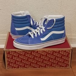 Vans multiple sizes read below