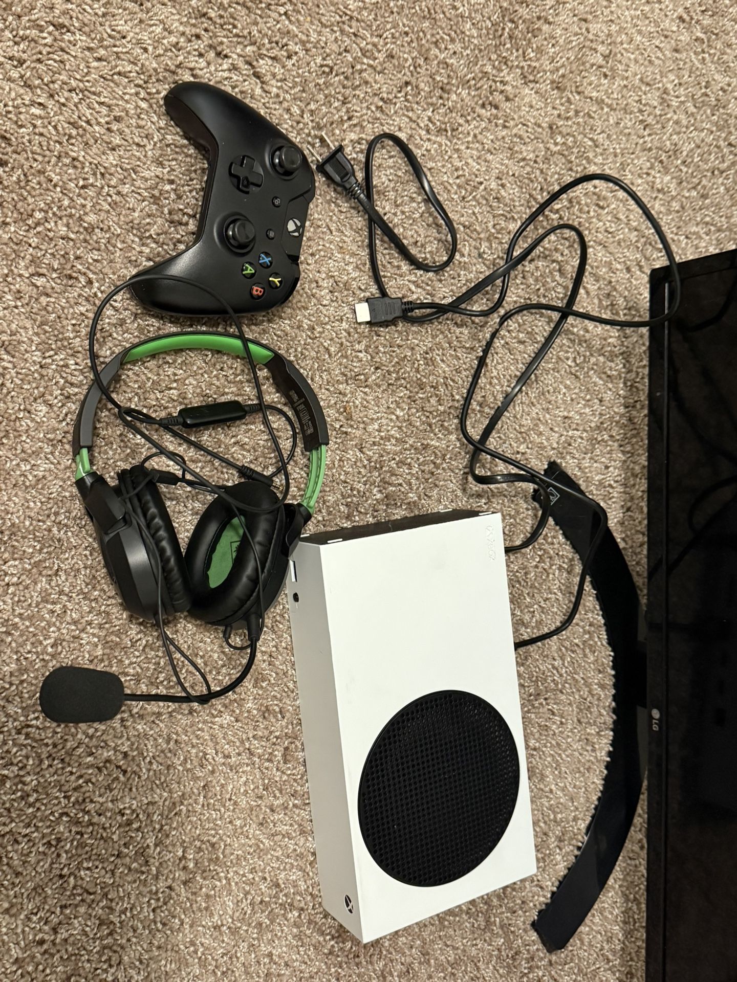 Xbox Series S + LG monitor