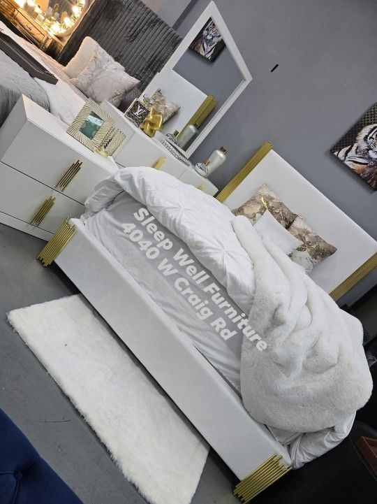 ✨️4pc Queen, King Bedroom ✨️ Furniture Sectionals, Dining Avail