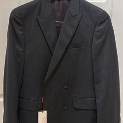 Brand New Alfani Suit size 38 Regular