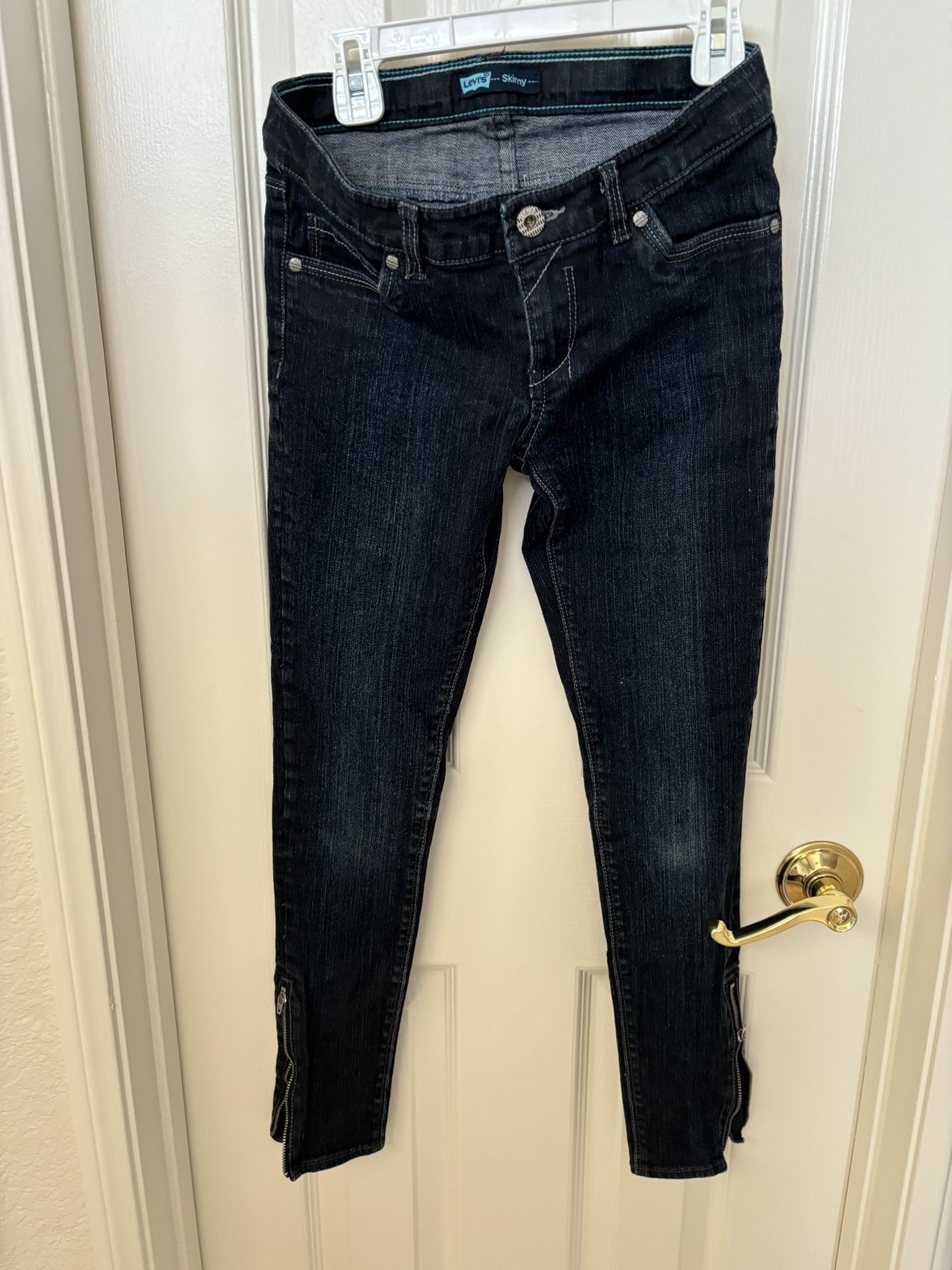 Levi’s Skinny Jeans For Girls
