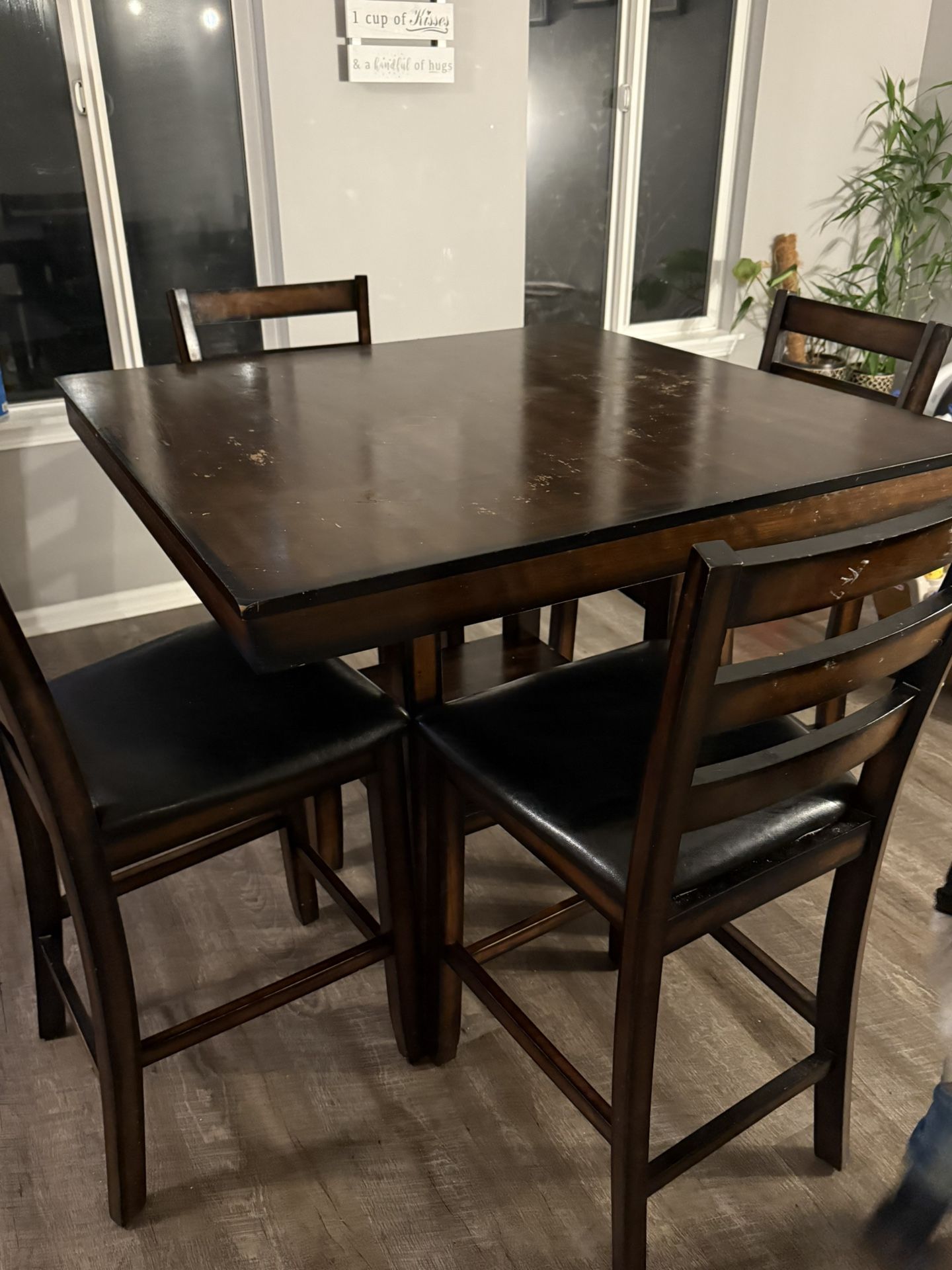 Free Bar Height Table Set