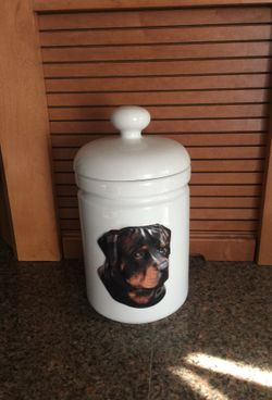 Cookie jar