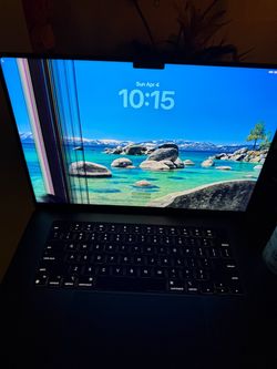 Apple MacBook Pro 14-inch M5