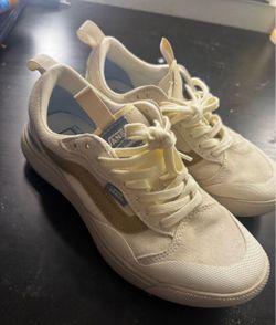 Vans size 7W