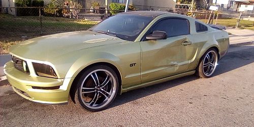 2005 Ford Mustang