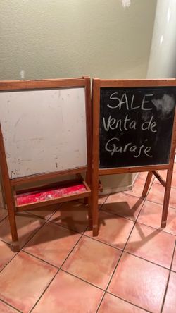 IKEA magnetic/chalkboard easel