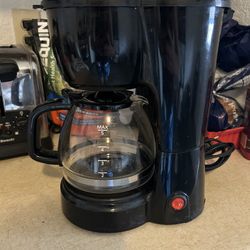 Mainstays 5cup Coffee Maker Set, Price Is Fir