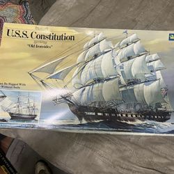 Vintage Revell U.S.S.Constitution 1:96 Scale Model