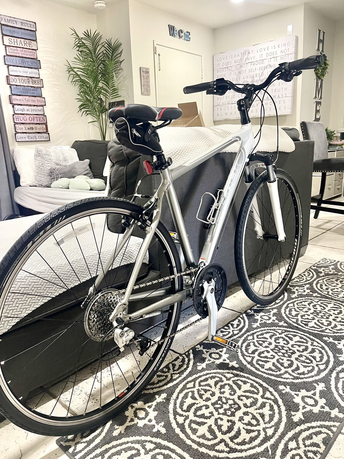 Trek 7500 Large/700
