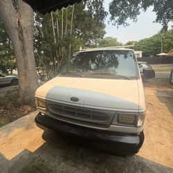 1998 Ford Econoline