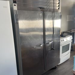 Commercial Freezer – Working – $2000